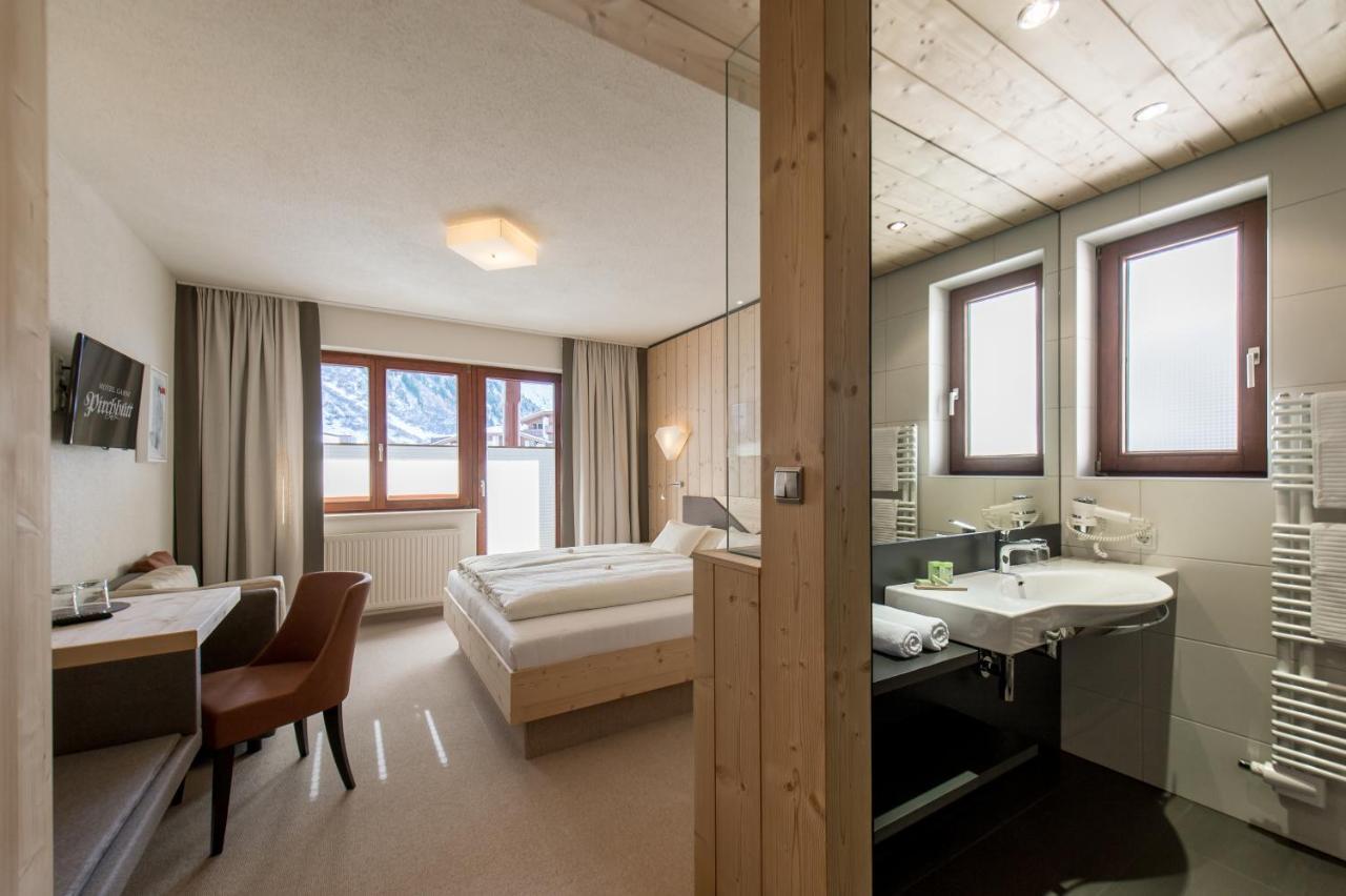 Hotel Garni Pirchhuett Obergurgl Oda fotoğraf